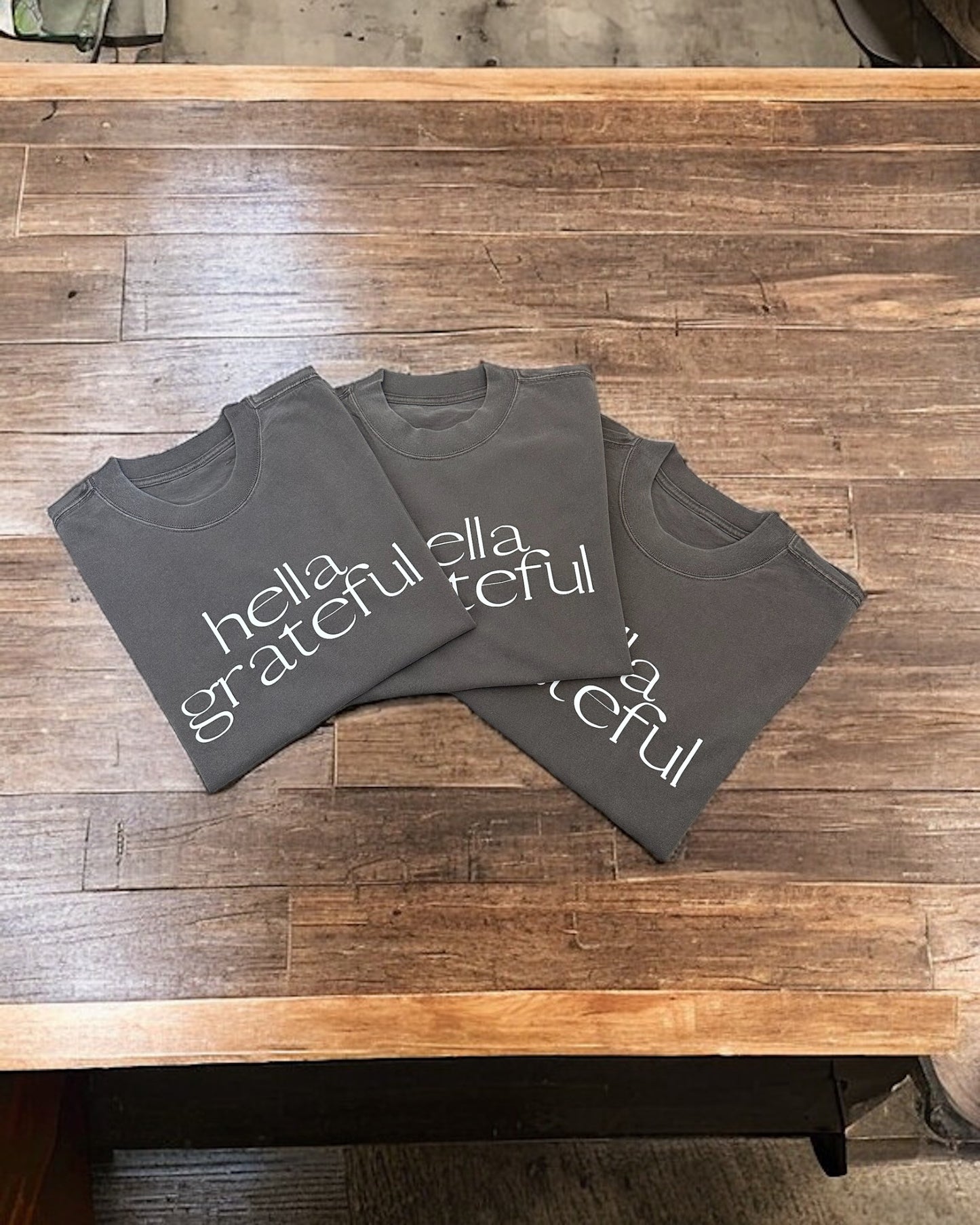 Hella Grateful T-shirt (Faded Grey)