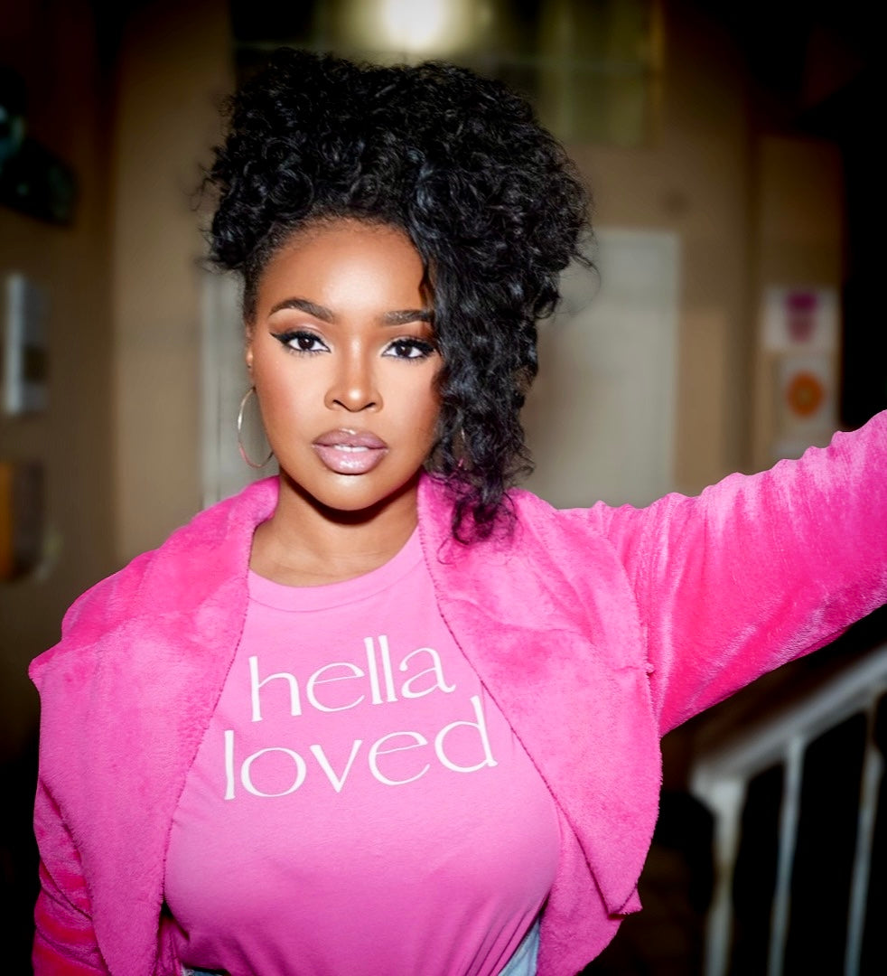 Hella Loved T-shirt - Pink